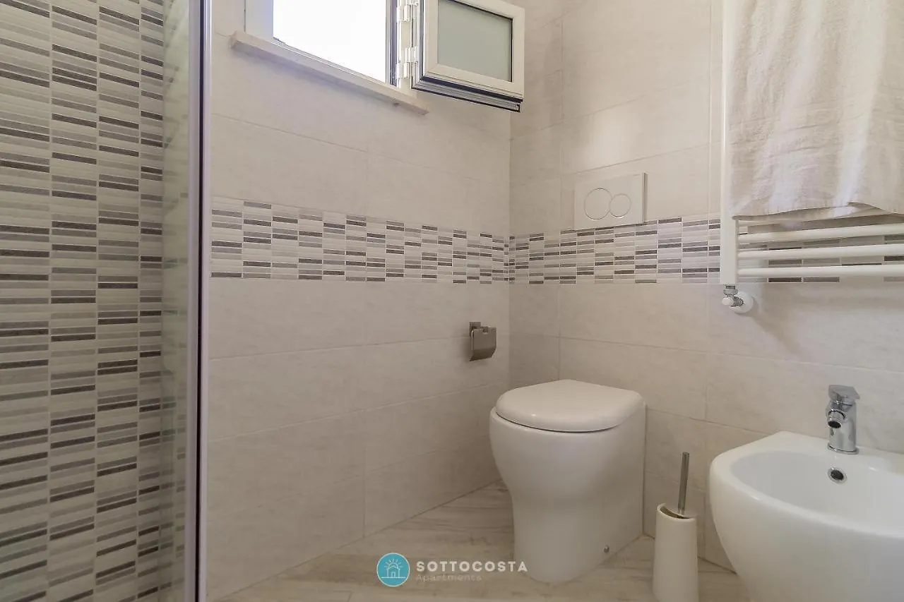 White Flat - Appartamento Indipendente A Lecce Centro